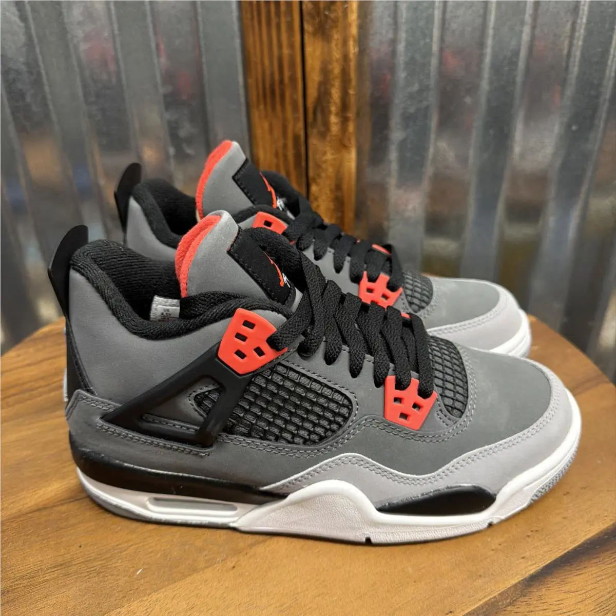 Nike shoes - Gray (UPC: 195866063891) 1