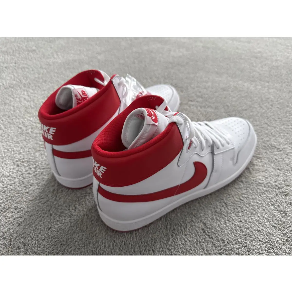 Nike shoes - Air Jordan Retro - Air Retro - Red 18