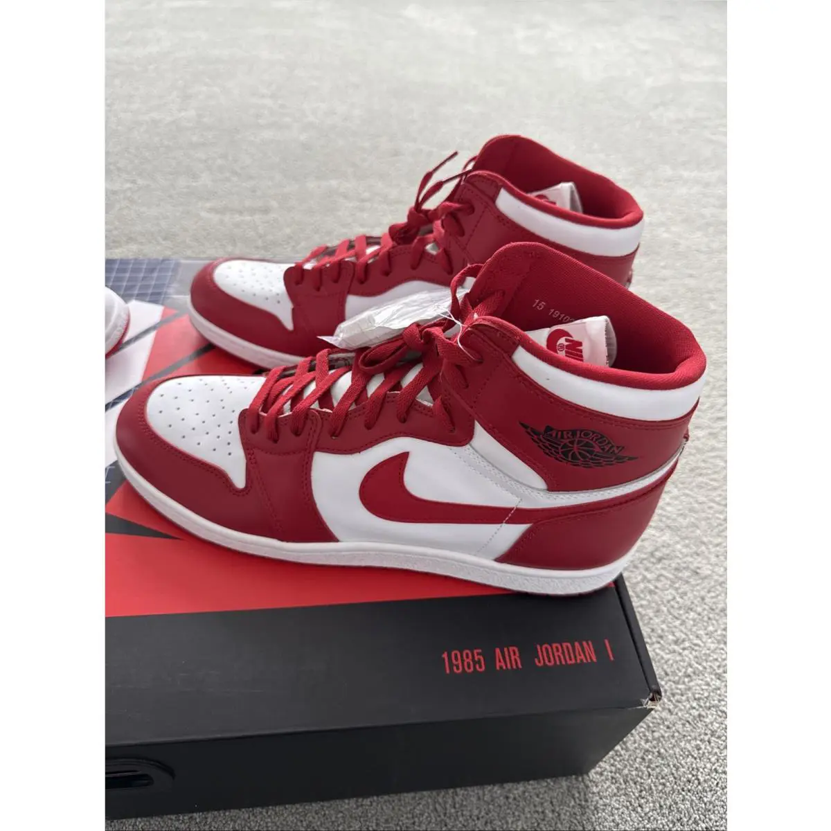 Nike shoes - Air Jordan Retro - Air Retro - Red 1