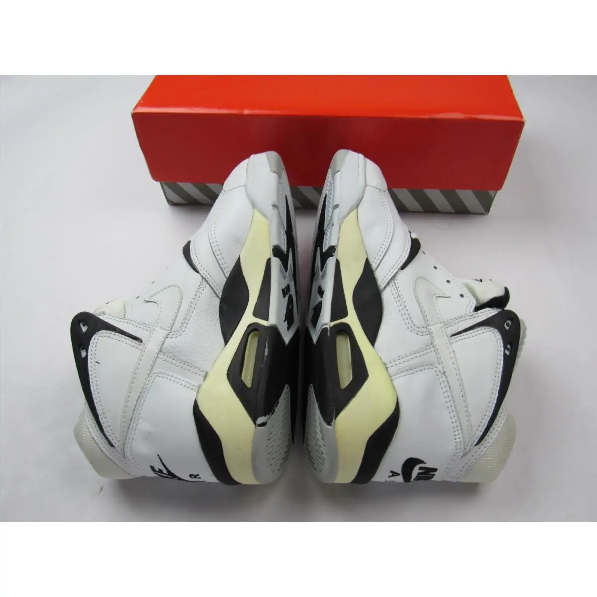 Nike shoes - Nike Air Flight - Air Flight - White 4