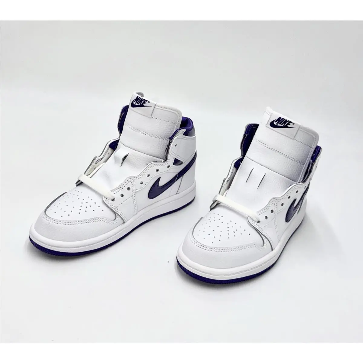Nike shoes - Jordan Retro 1 high - Retro high - White 1