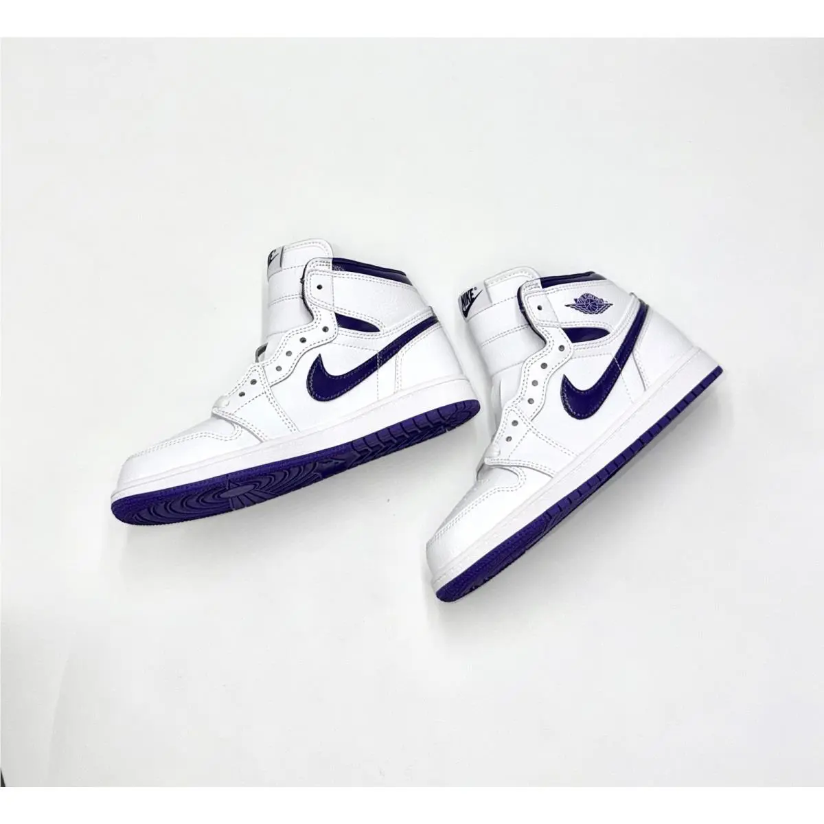 Nike shoes - Jordan Retro 1 high - Retro high - White 2