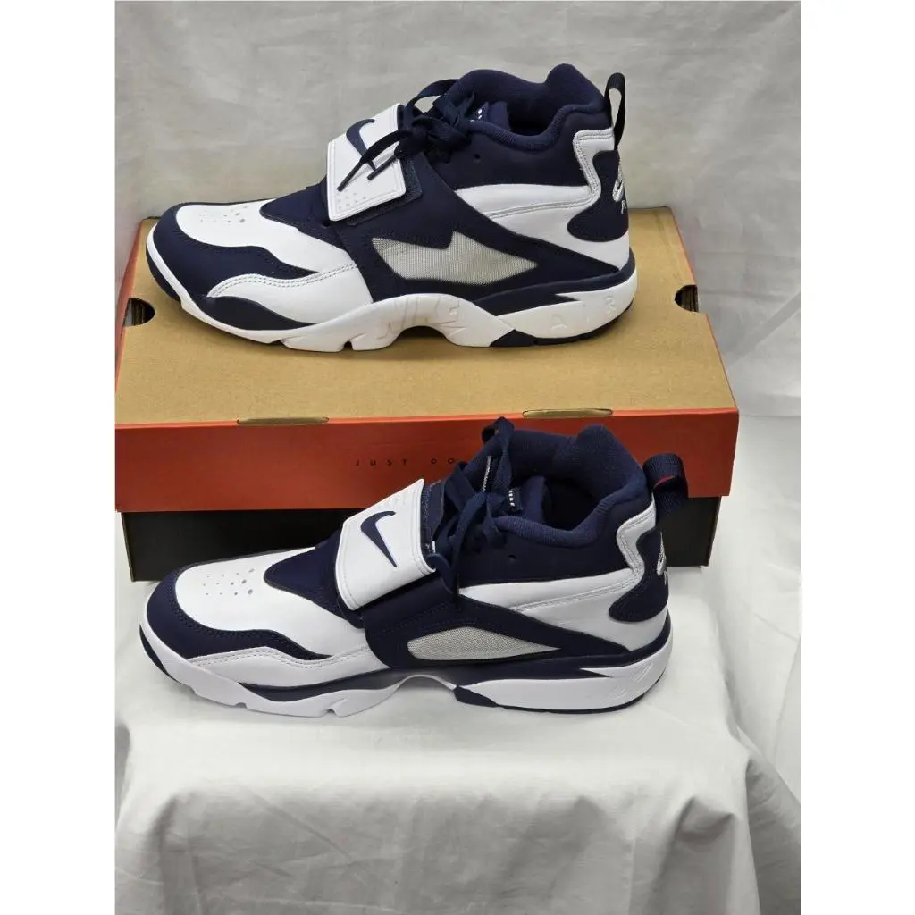 Nike shoes - White 0