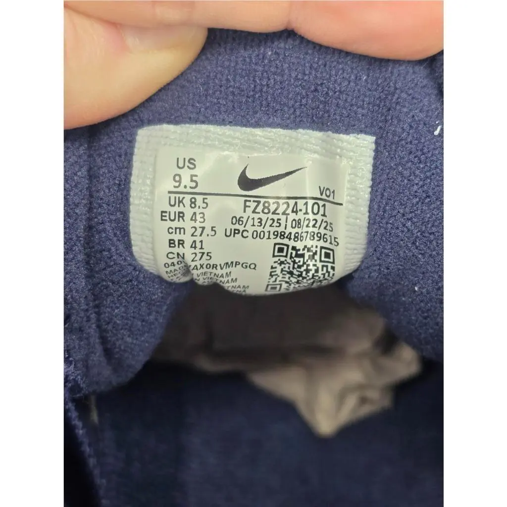 Nike shoes - White 6