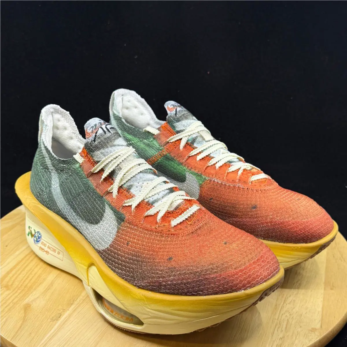 Nike shoes - Orange 2