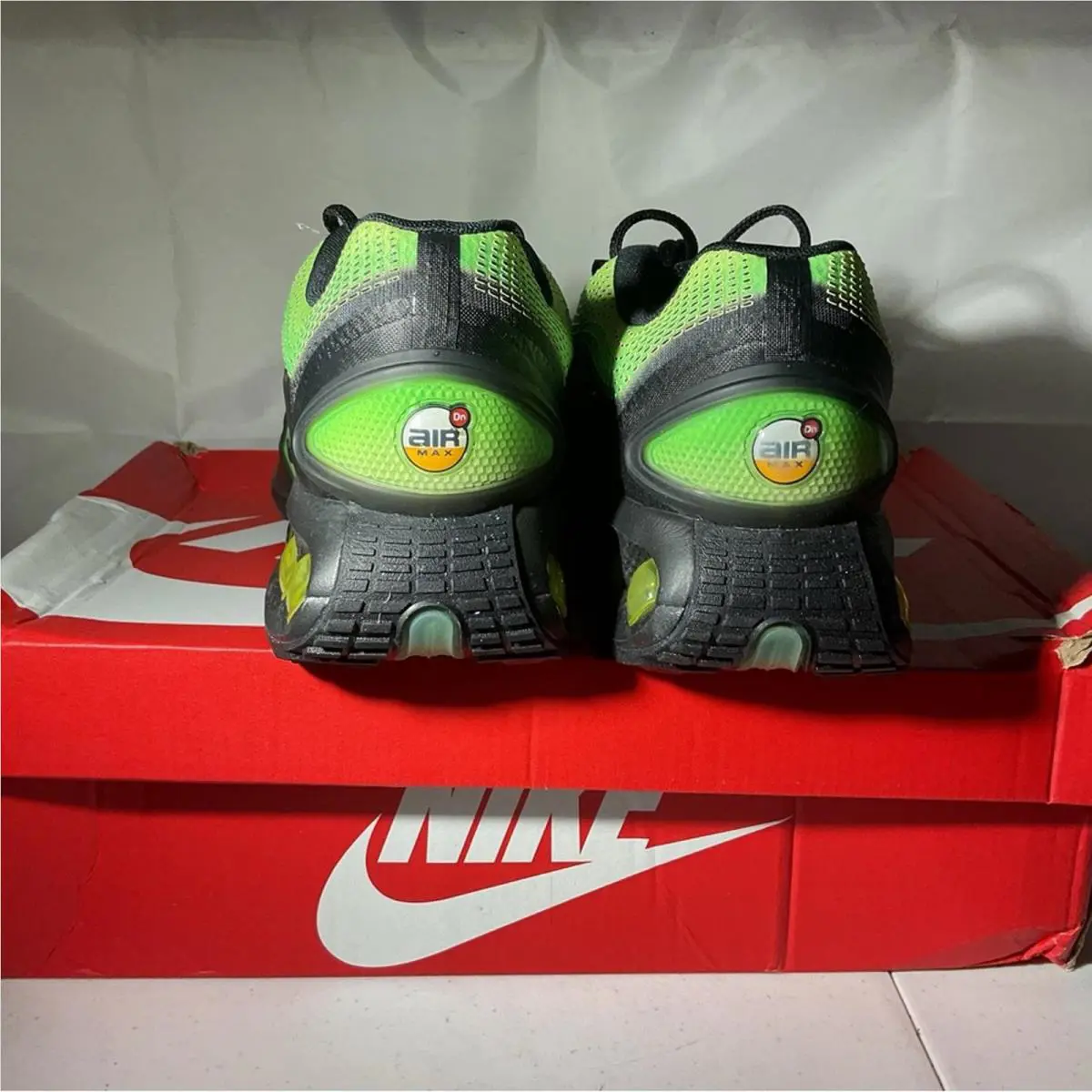 Nike shoes - Black 3