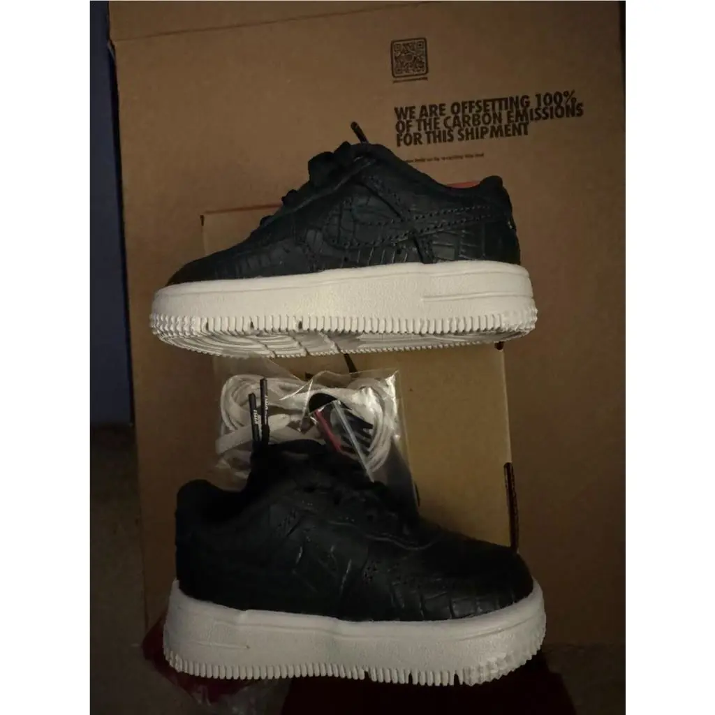Nike shoes - Nike Air Force 1 GS - Green 1