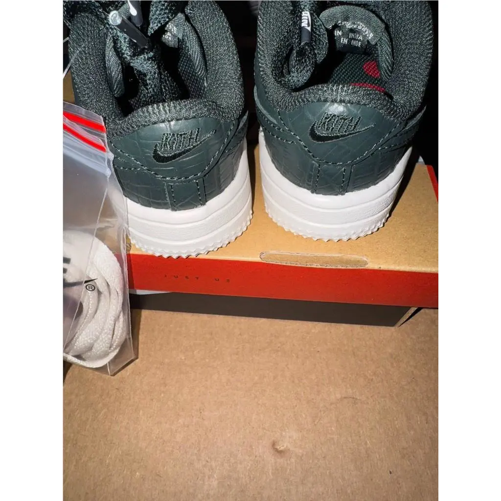 Nike shoes - Nike Air Force 1 GS - Green 2
