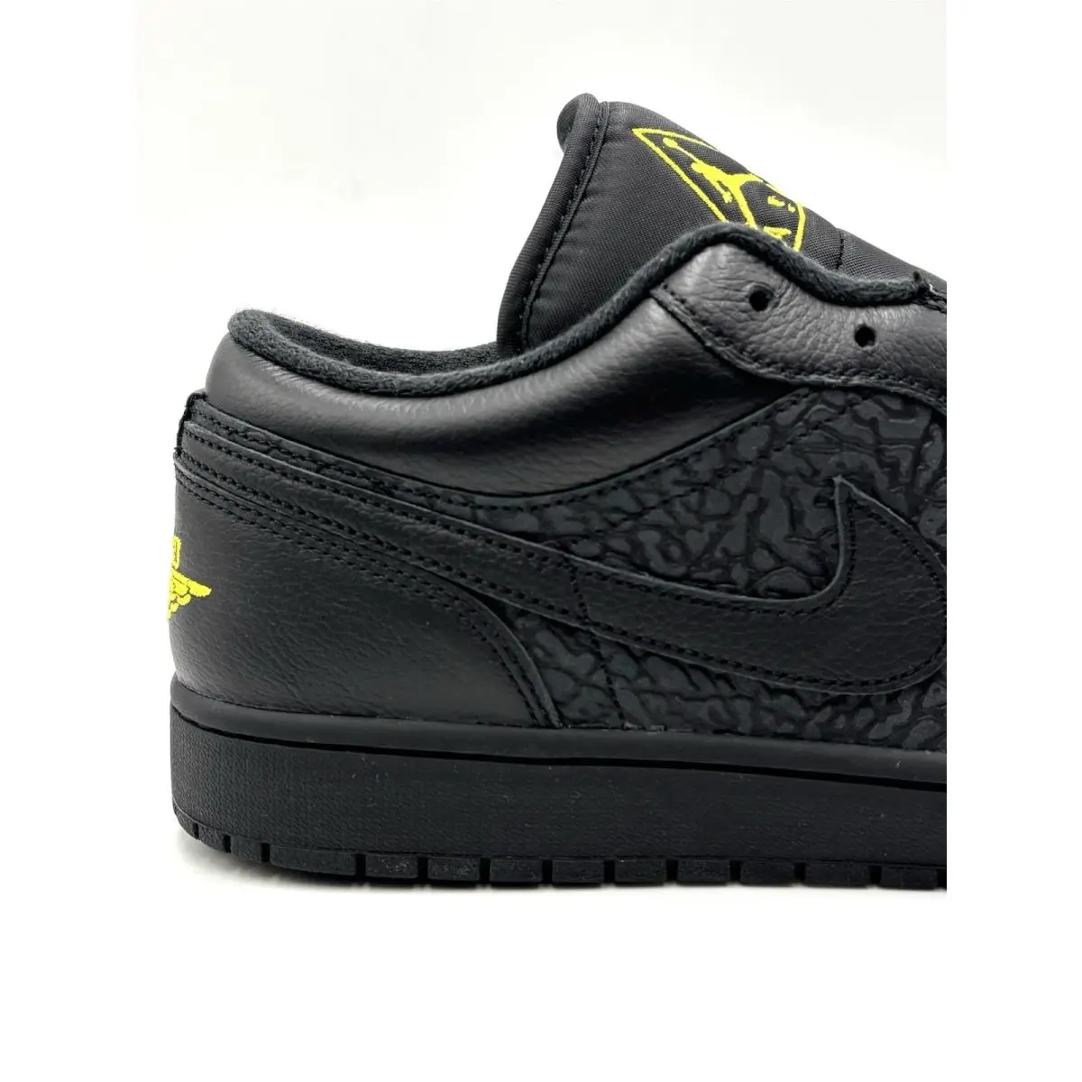 Nike shoes - Air Jordan 1 Low SE - IM6568-010 - Black/Anthracite/Tour Yellow 7