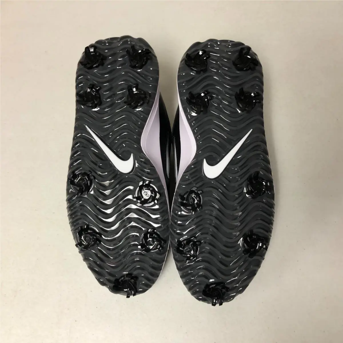 Nike shoes - Nike Victory - Victory - FZ7611-001 - Black/White-Iron Grey (UPC: 197862209341) 4