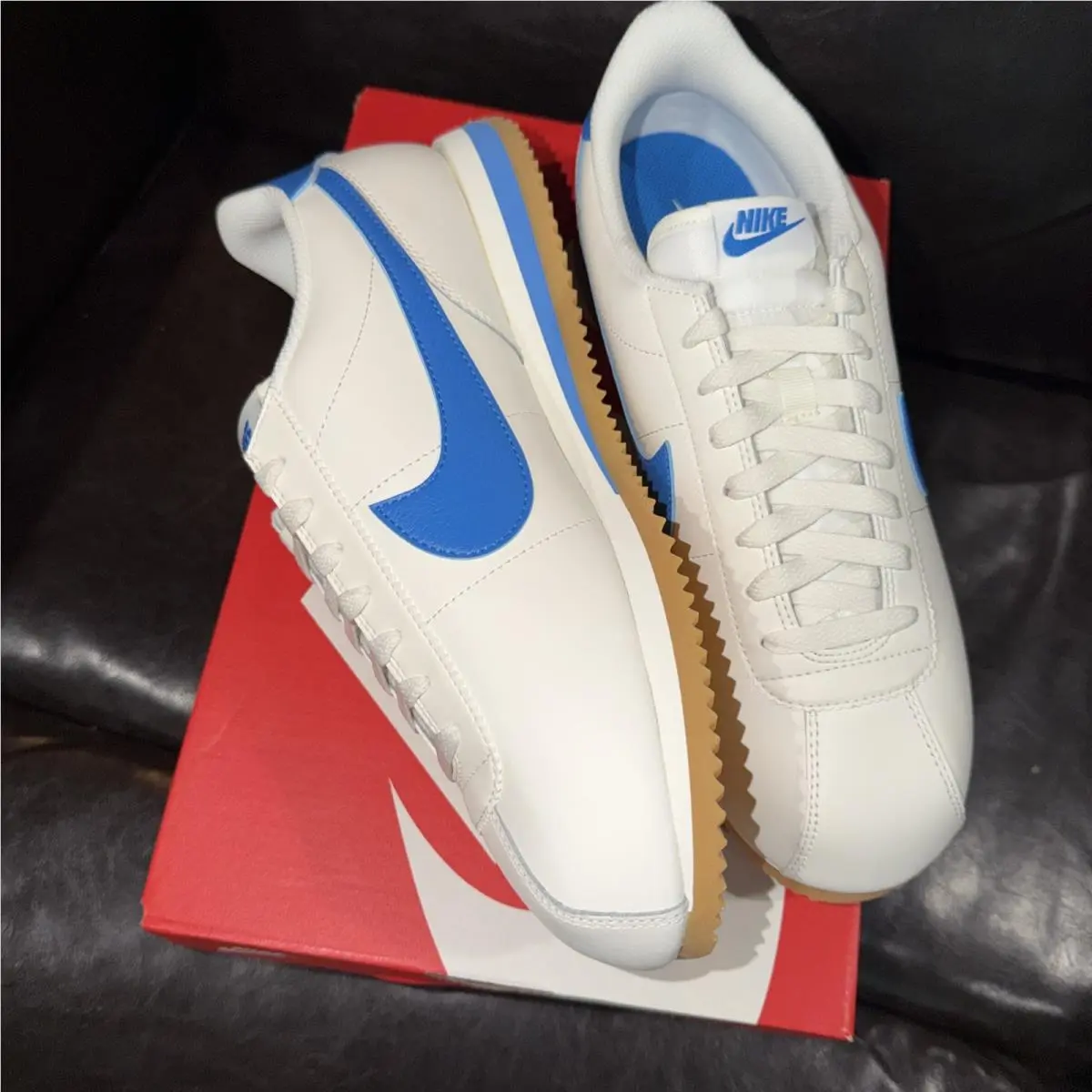Nike shoes - Sail/Gum Yellow/Light Photo Blue (UPC: 0197862847789) 1