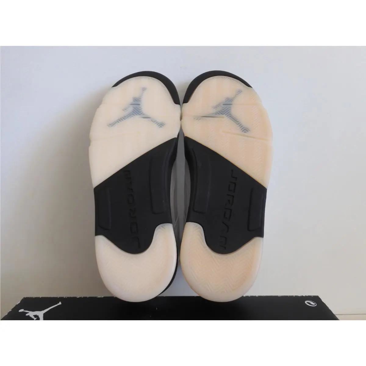 Nike shoes - Air Jordan 5 - Air - DD0587-110 - White (UPC: 197600121713) 5