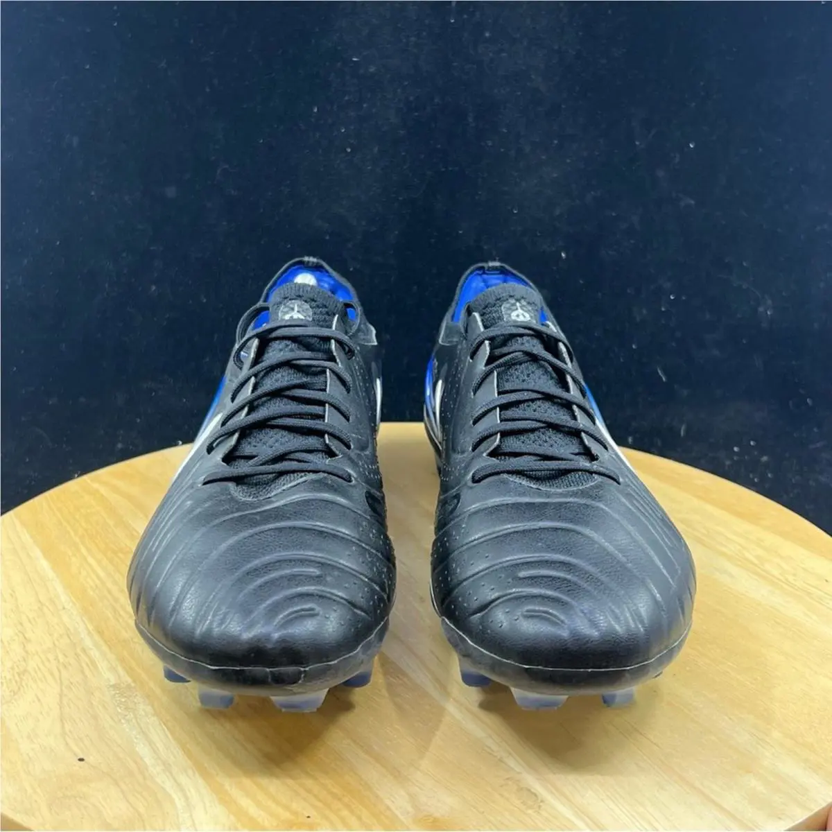 Nike shoes - Black 1