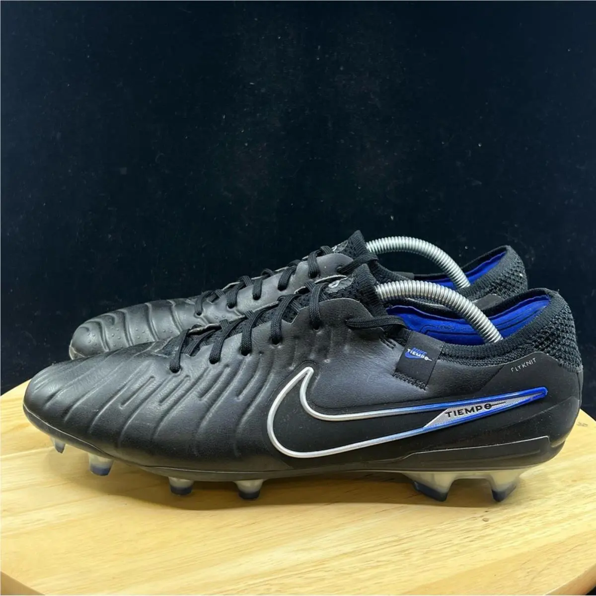 Nike shoes - Black 4