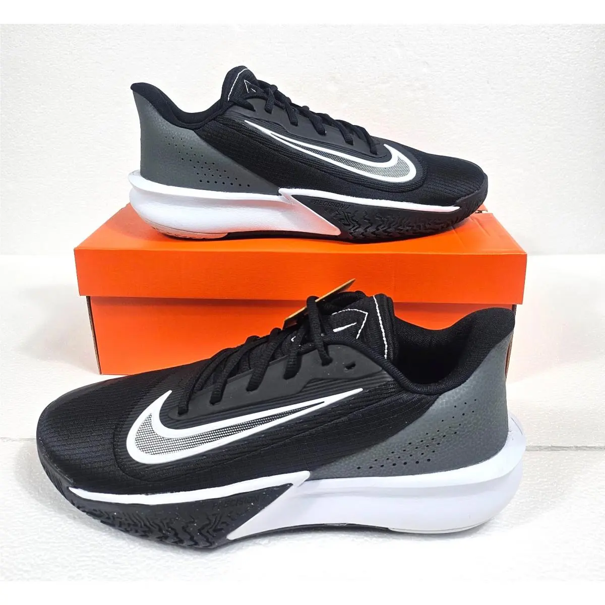 Men`s Running Shoes 9 Nike Precision 7 Black White Gray Athletic Basketball
