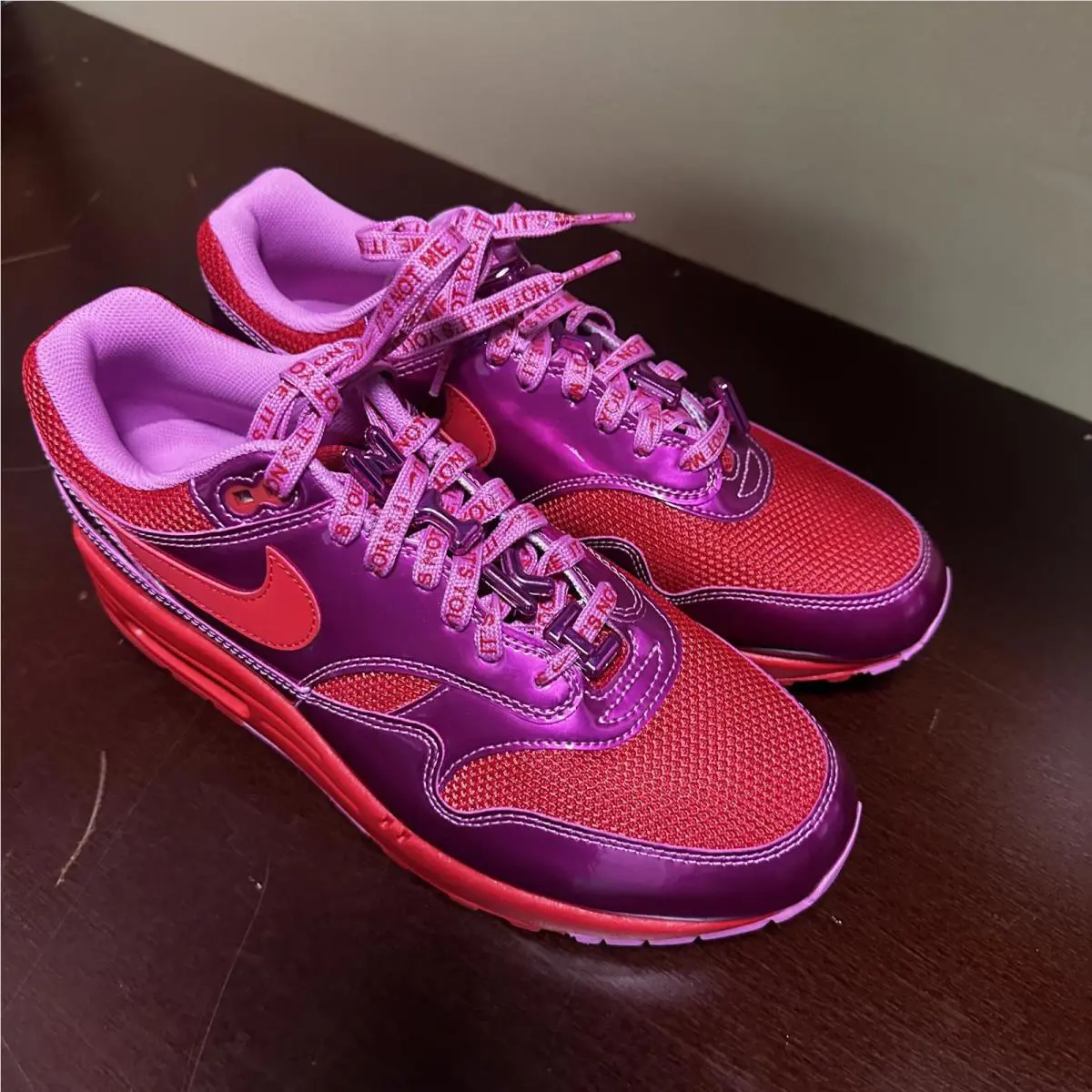 Nike shoes - Red 2