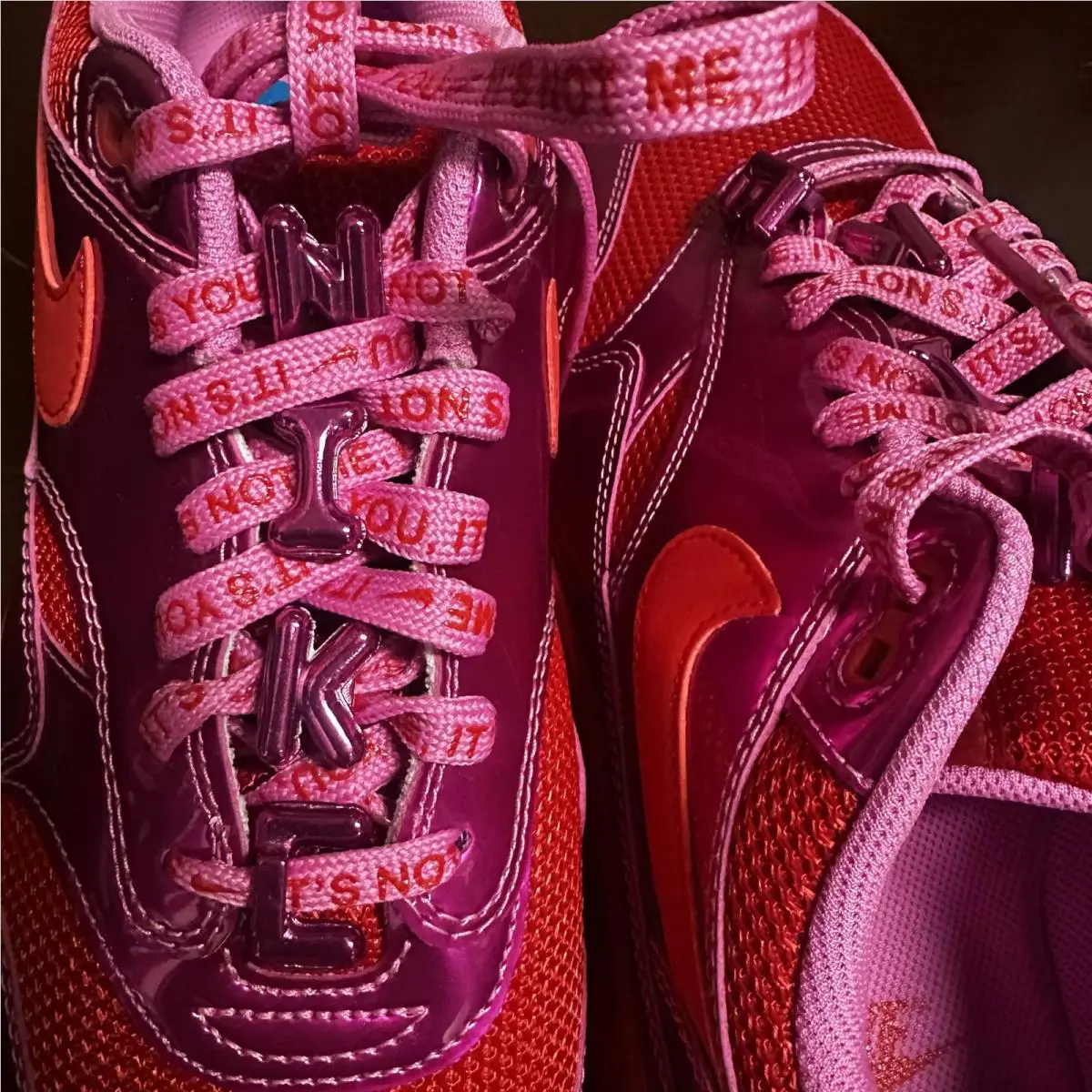 Nike shoes - Red 4