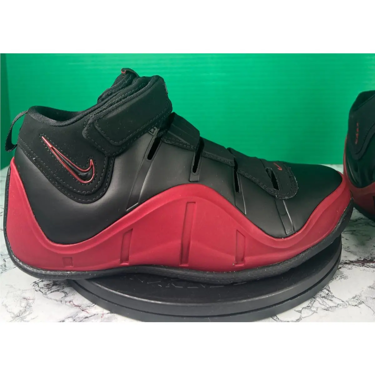 Nike shoes - Nike Air LeBron - Air LeBron - 314686-002 - Black 15