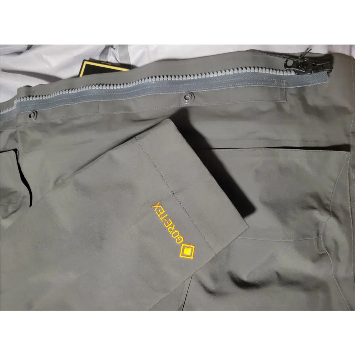 Nike clothing - na - CQ7653065 - Gray 3