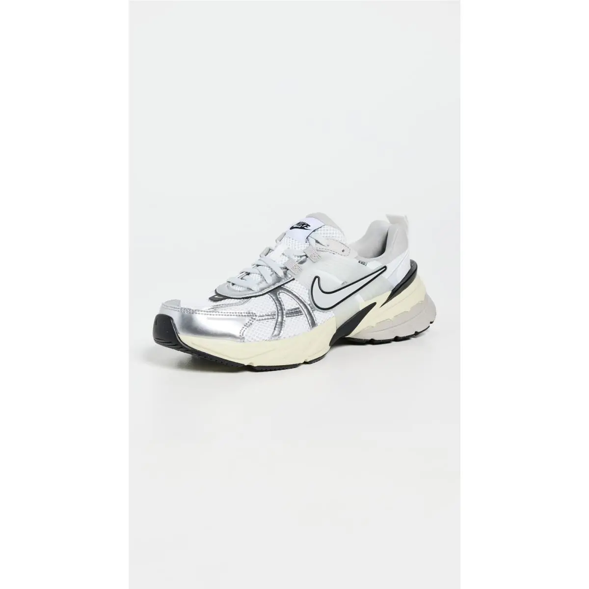 Nike shoes - FD0736 - FD0736 - Summit White/Metallic Silver (UPC: 196968046515) 1