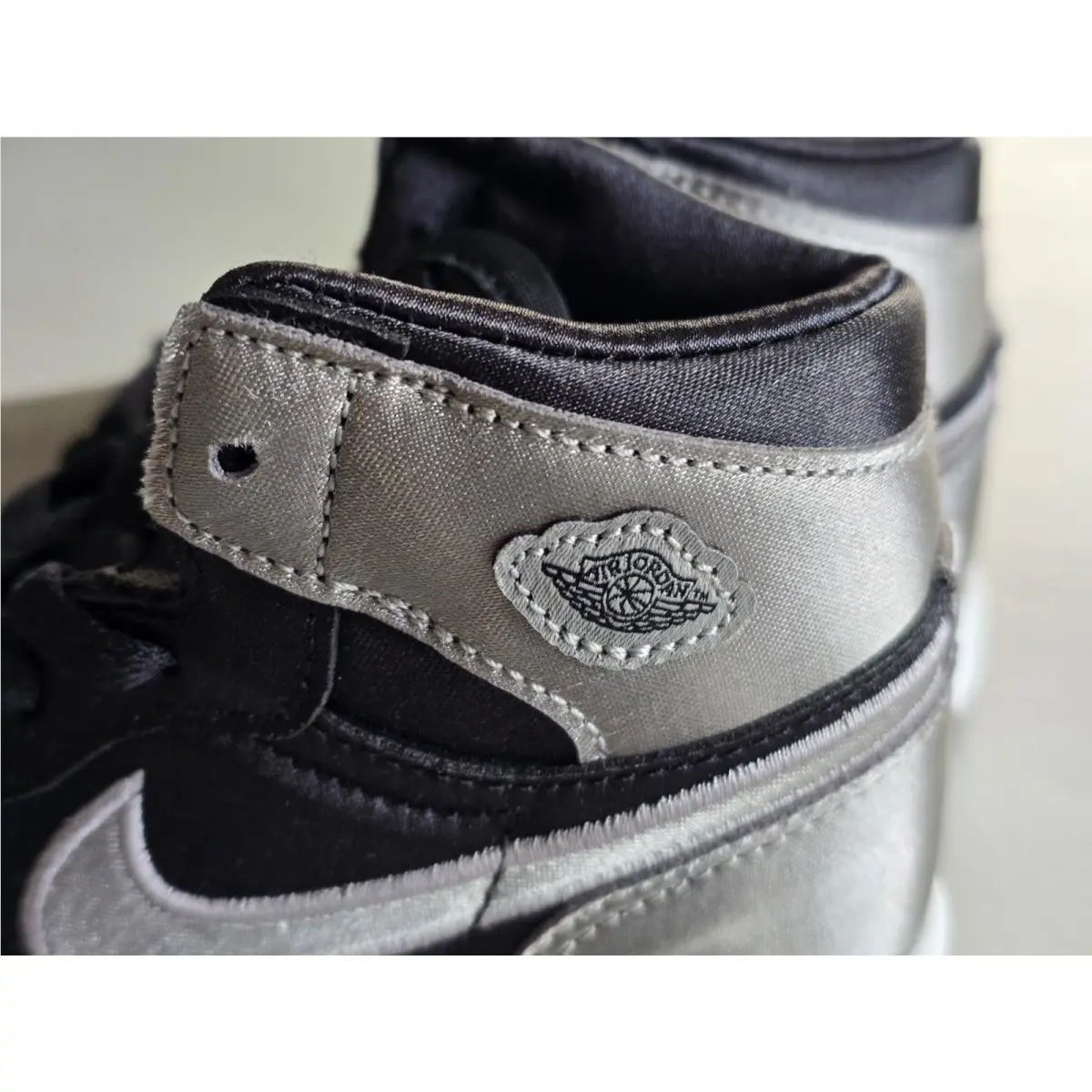 Nike shoes - Air Jordan 1 - Air - Black/Gray 1