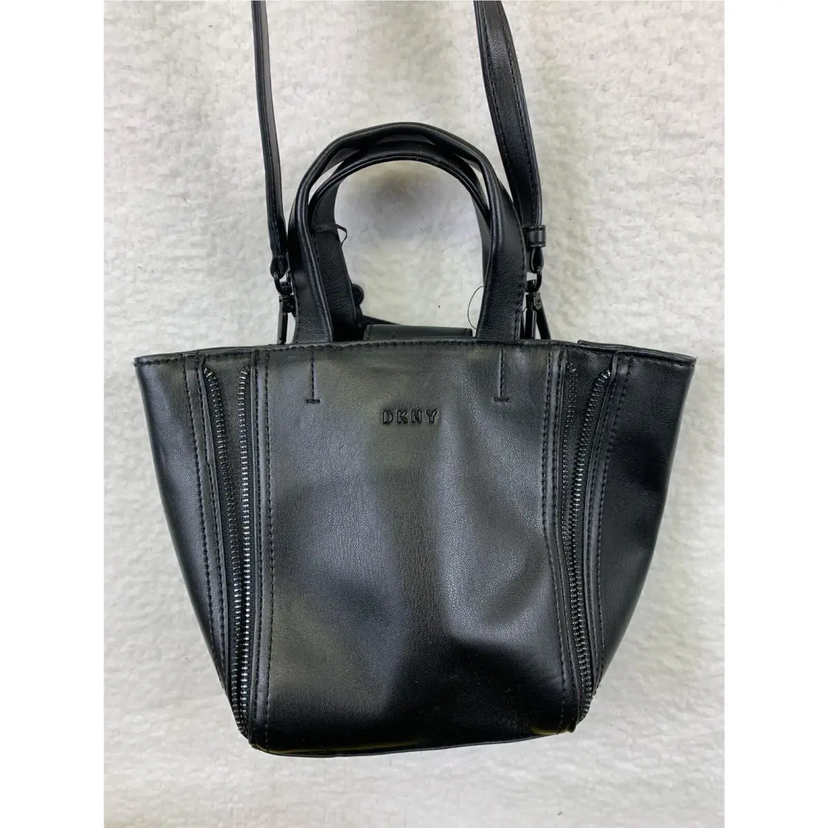 Dkny Zeya NS Tote Crossbody Bag Women’s Black Leather Gold Hardware