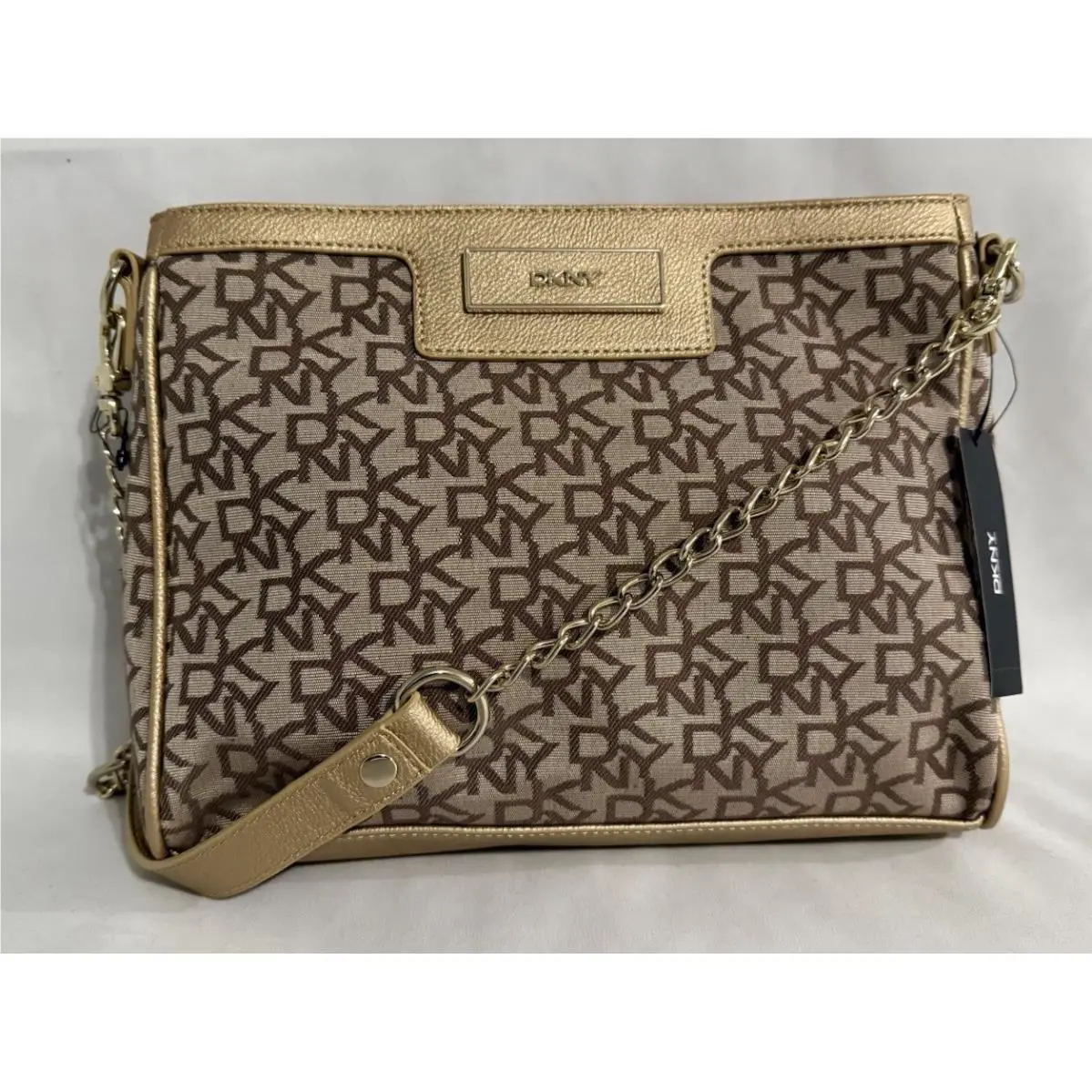 Dkny Chino-gold T C W Vintage PU Logo Plaque Bag Crossbody Purse