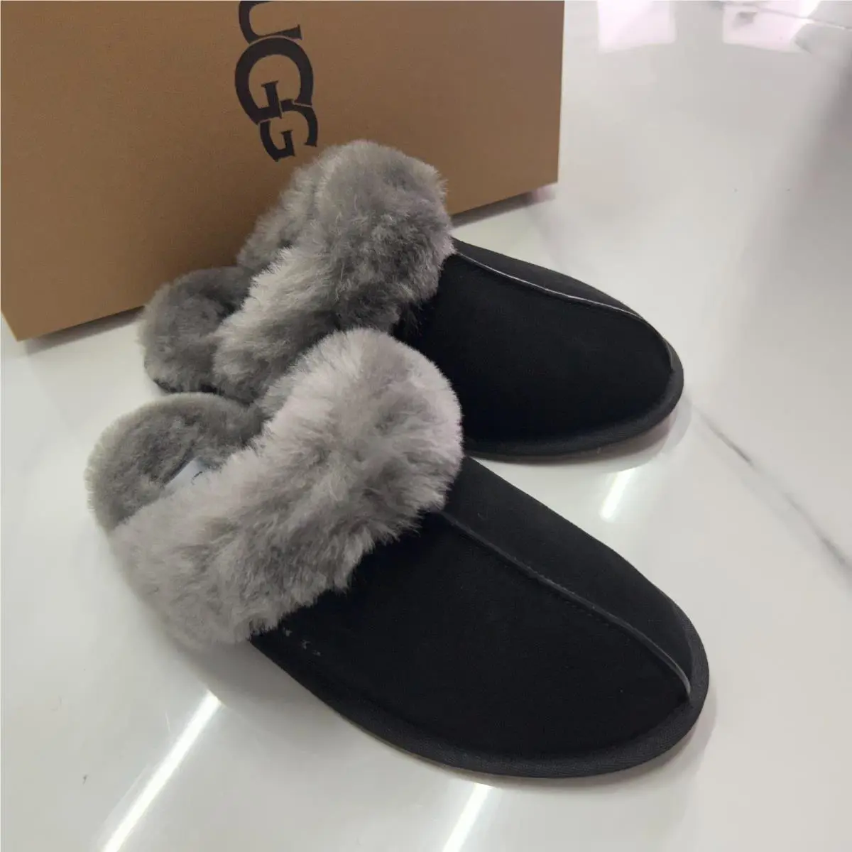 UGG shoes - UGG Scuffette - Scuffette - Black 5