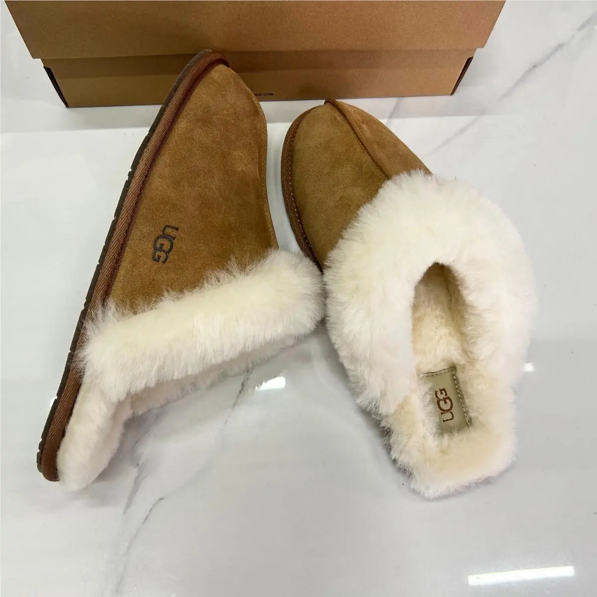 UGG shoes - UGG Scuffette - Scuffette - Chestnut 20