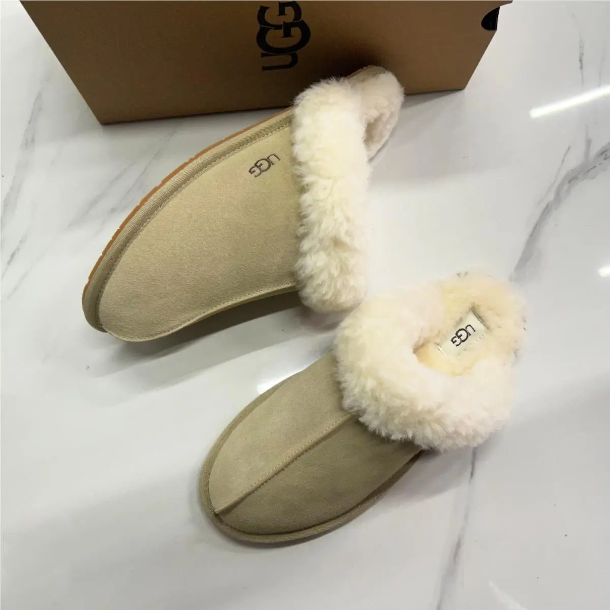 UGG shoes - UGG Scuffette - Scuffette - Sand 4