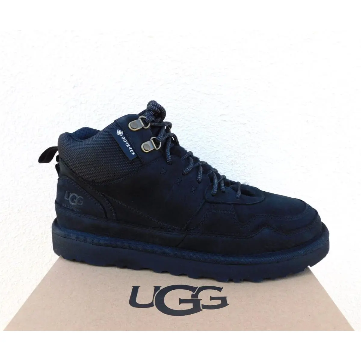 UGG shoes - UGG Highland - Highland - Black (UPC: 196565714633) 0