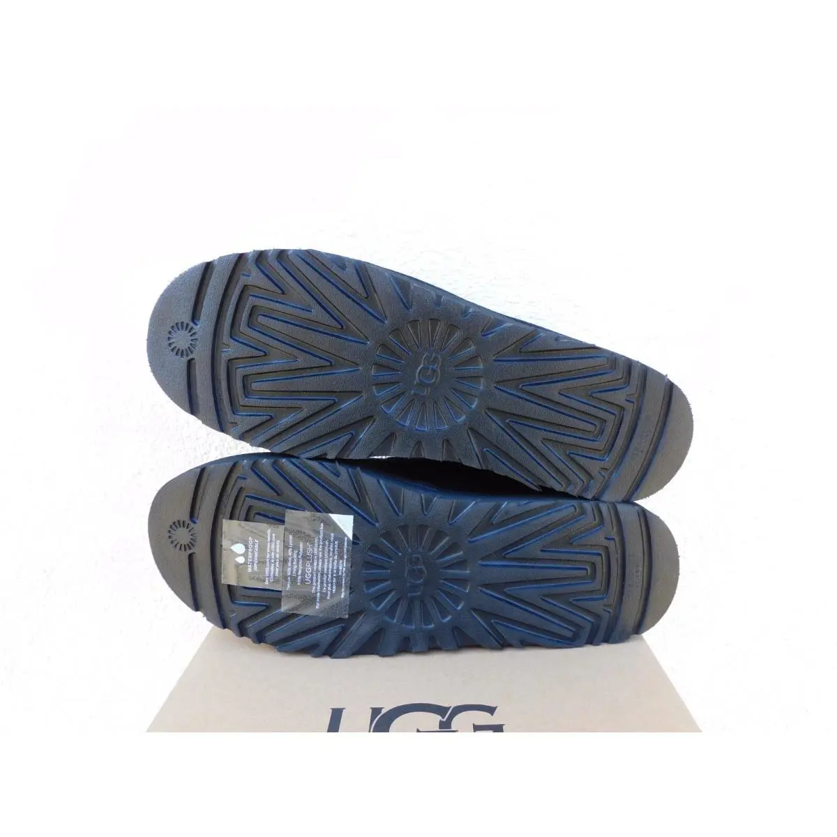 UGG shoes - UGG Highland - Highland - Black (UPC: 196565714541) 2