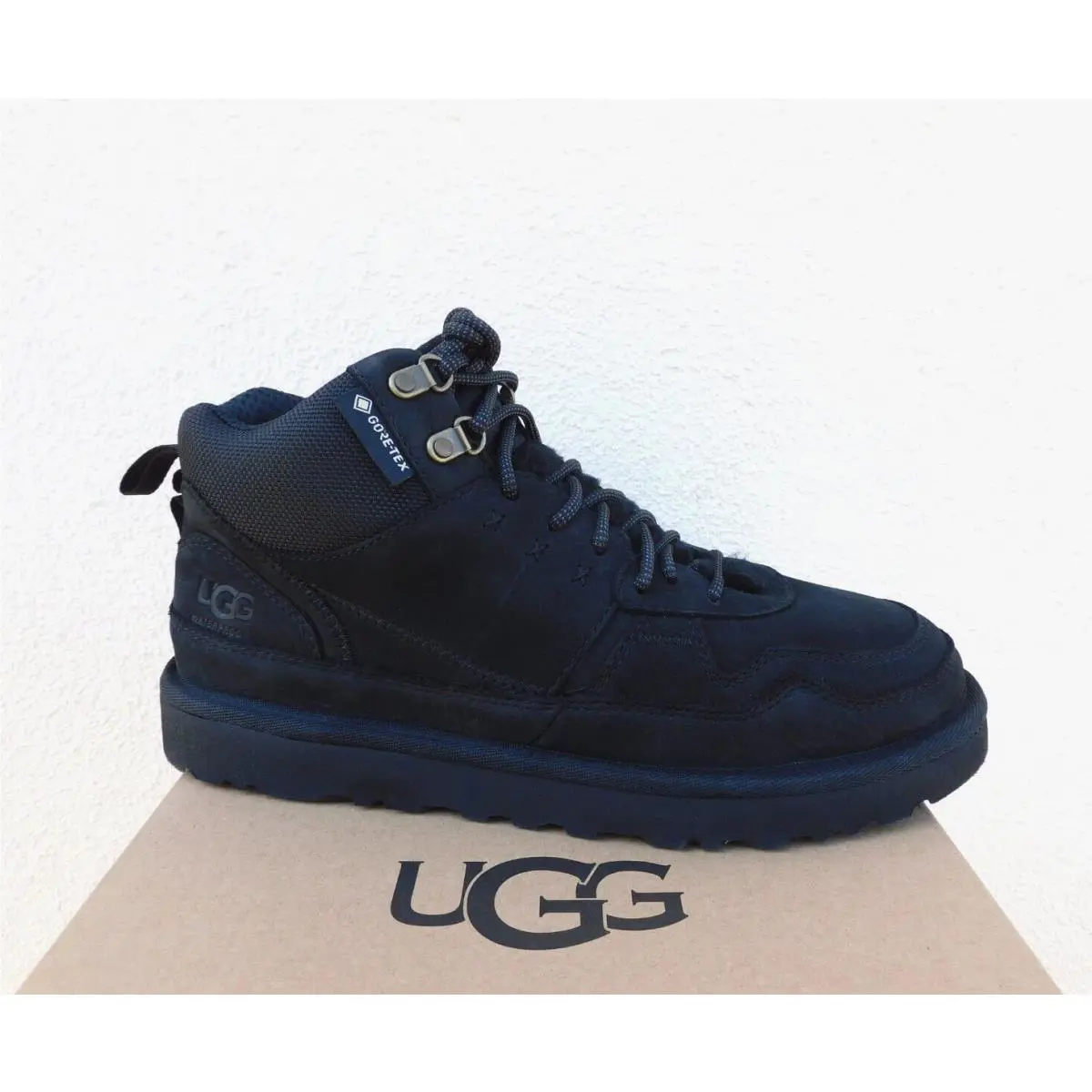 UGG shoes - UGG Highland - Highland - Black (UPC: 196565714558) 0