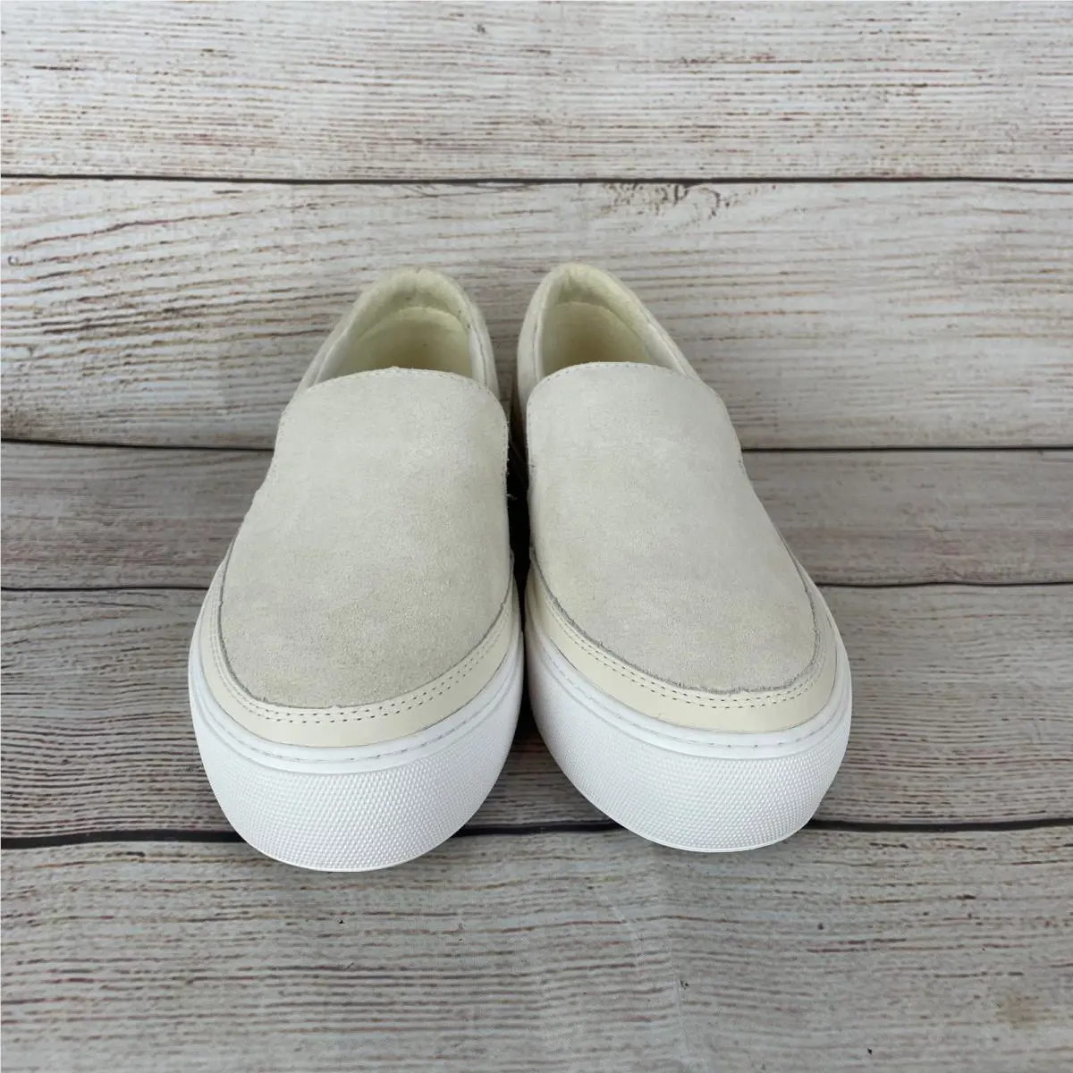 UGG shoes - White (UPC: 197634844060) 2