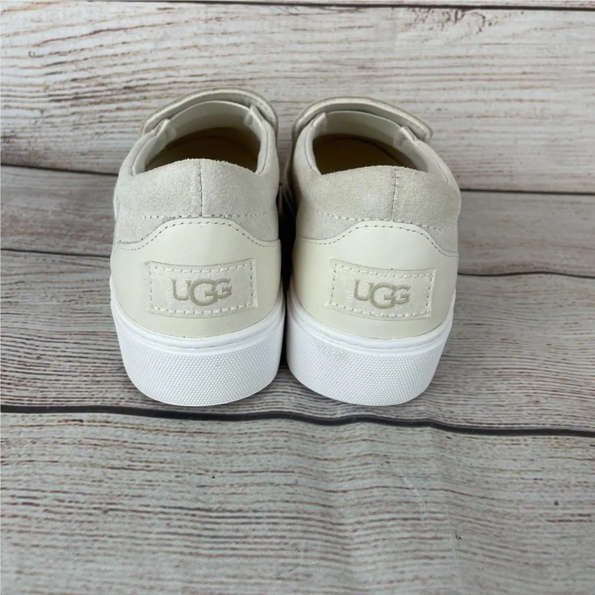 UGG shoes - White (UPC: 197634844060) 4