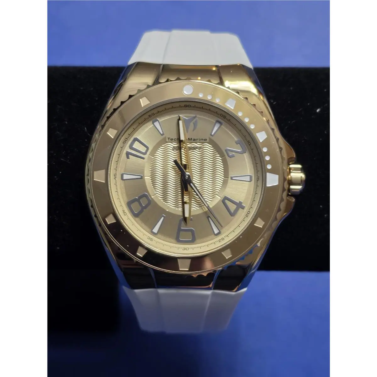 Technomarine Lusso Mare Watch-44mm Gold Case and Dial-japanese Quartz