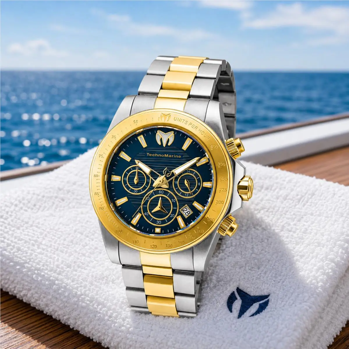 Technomarine Manta Ray Chronograph Blue Dial Men`s Watch TM-219003 - Dial: Blue, Band: Two-tone (Silver-tone and Gold-tone), Bezel: Gold-tone, Gold