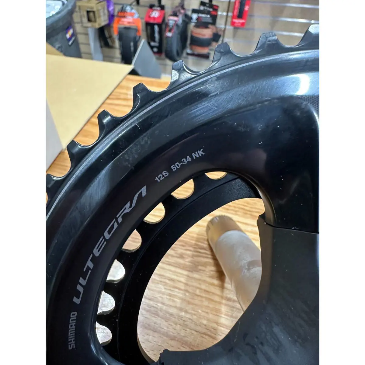 Shimano  - Shimano FC-R8100 Ultegra - Ultegra 1