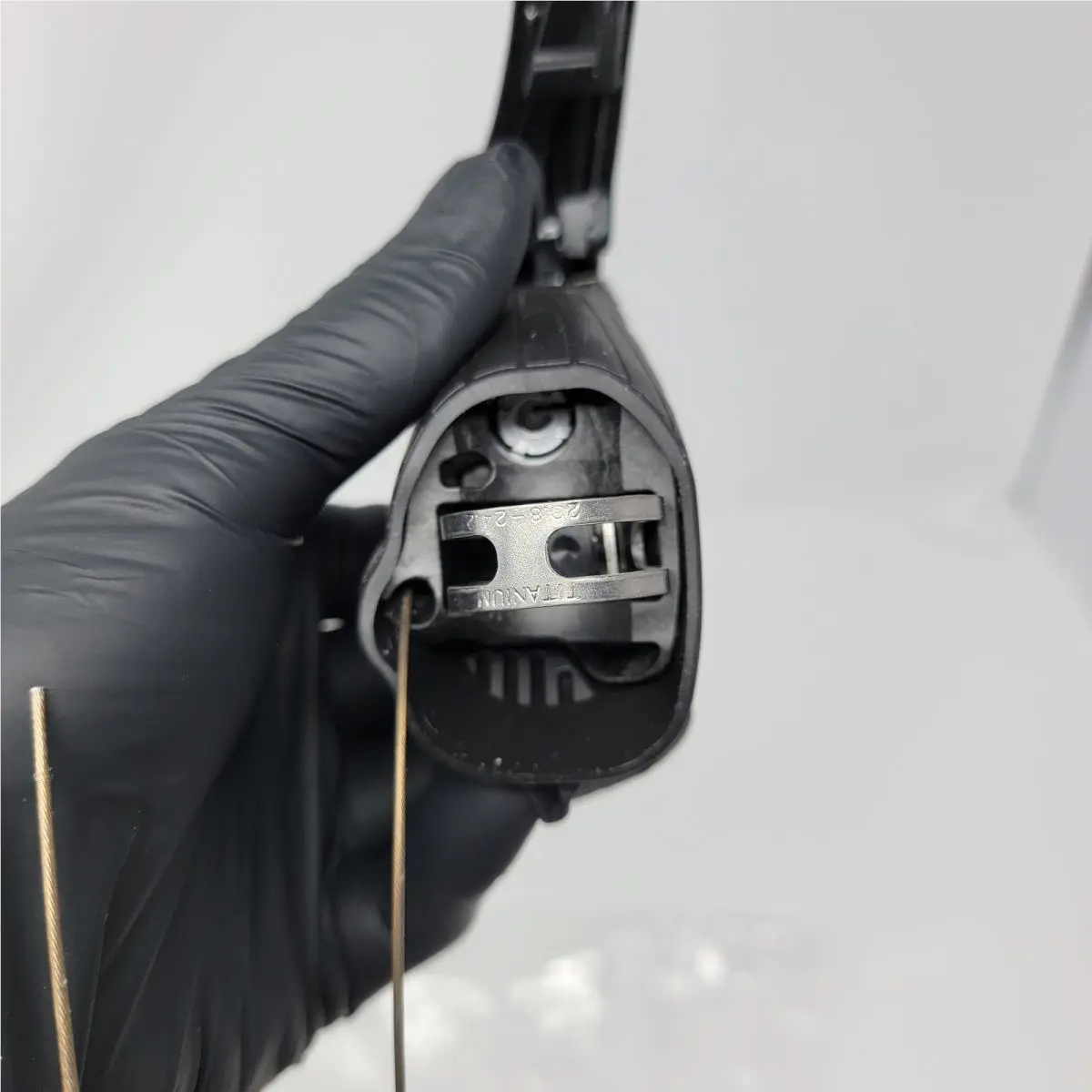 Shimano  - ST-R9100-L - ST-R9100-L - Black (UPC: 689228741461) 5
