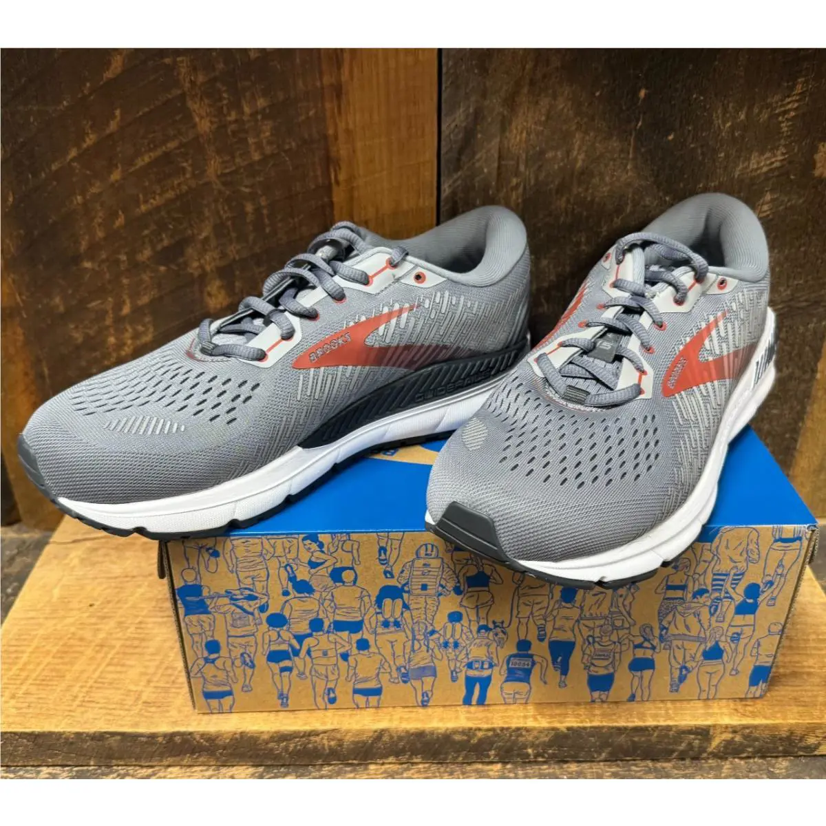 Brooks shoes - Grey/Ebony/Chili Oil 4
