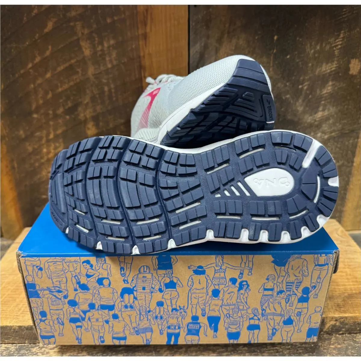 Brooks shoes - Brooks Addiction GTS 15 - Addiction GTS - Oyster/Peacoat/Lilac Rose 1