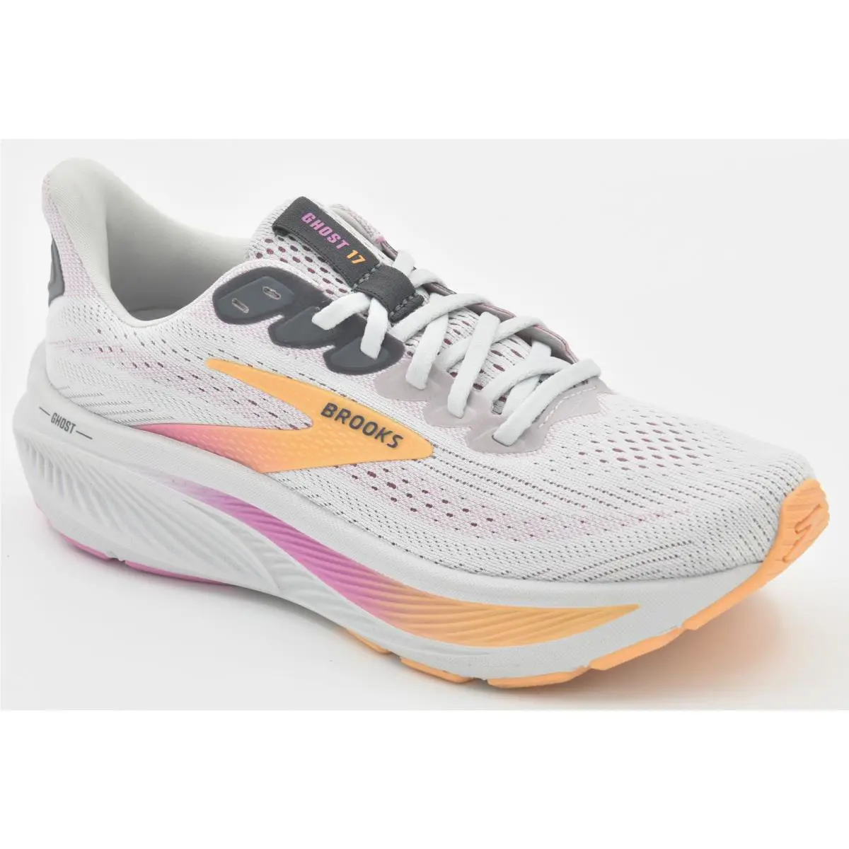 Brooks shoes - Gray 3