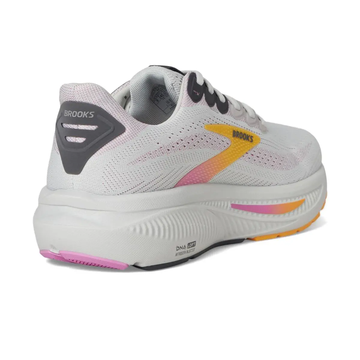 Brooks shoes - Oyster/Apricot/Pink 3