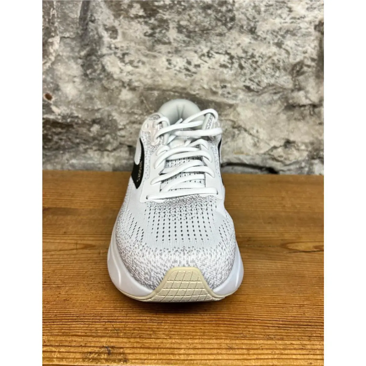 Brooks shoes - Ghost Max 2 - Ghost Max - 110431 1D 125 - White 3