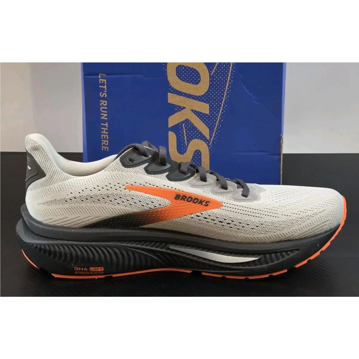 Brooks shoes - Brooks Ghost 17 - Ghost - 110442-1D-048 - Oyster Mushroom/Orange/Ebony 9