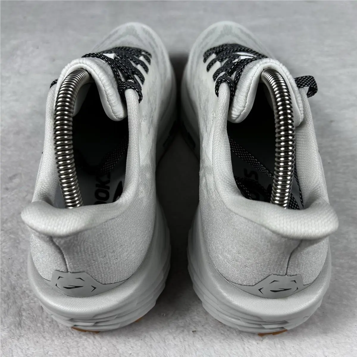 Brooks shoes - Brooks Launch 8 - Launch - 110450 1D 135 - White/Grey/Black (UPC: 195394587364) 9