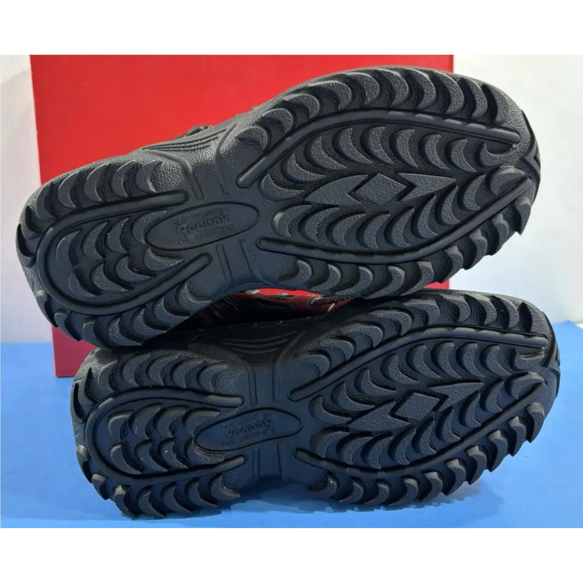 Reebok shoes - REEBOK RAPID RESPONSE 8