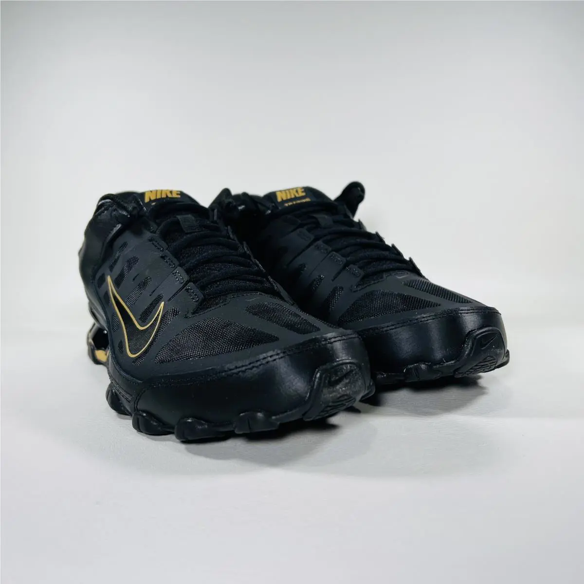 Nike shoes - Nike Reax 8 TR Mesh - 621716 020 - Black / Metallic Gold / Black 7