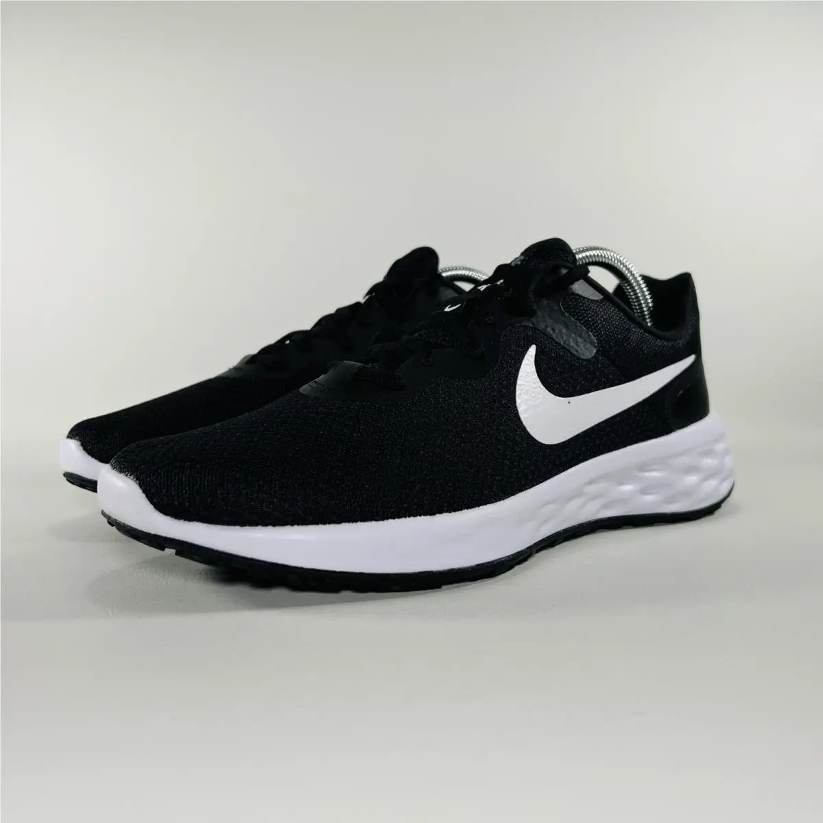 Nike shoes - Nike Revolution 6 - Revolution - DC3728-003 - Black / White 4