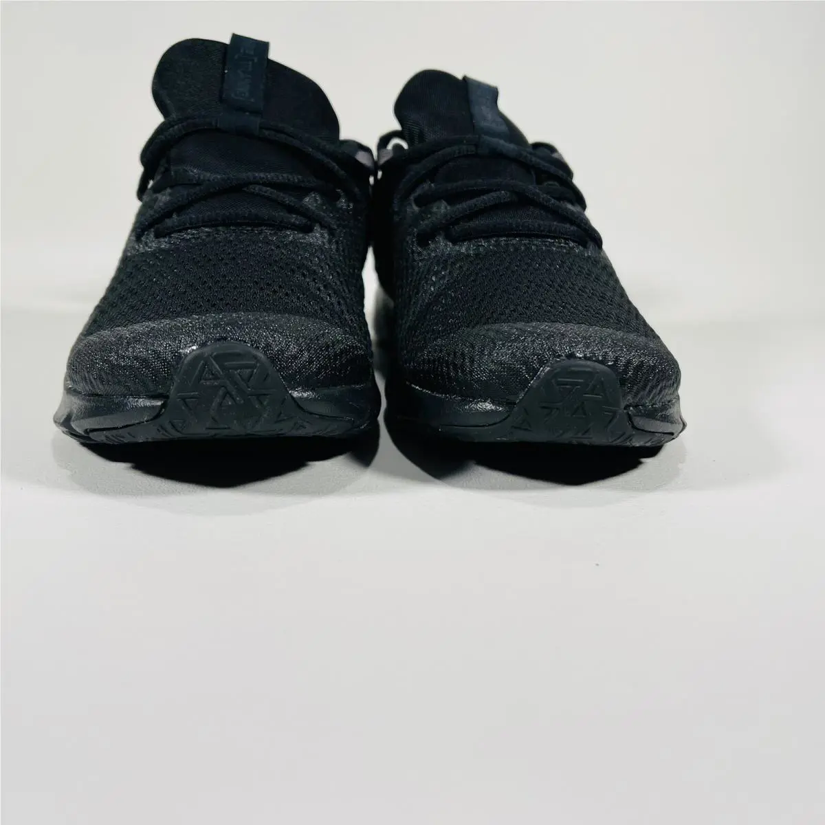 Nike shoes - Nike Legend Essential - Legend Essential - CD0212-004 - Black / Anthracite- Anthracite 5